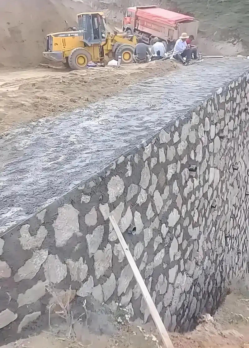周口沈丘县边坡加固
